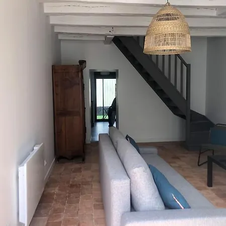 Le 20 Les Terrasses. Maison De Bord De Loire *