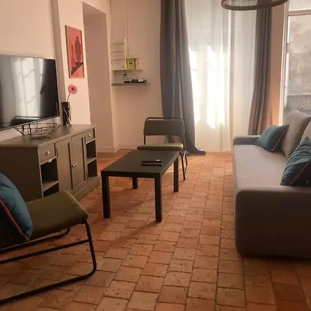 Le 20 Les Terrasses. Maison De Bord De Loire